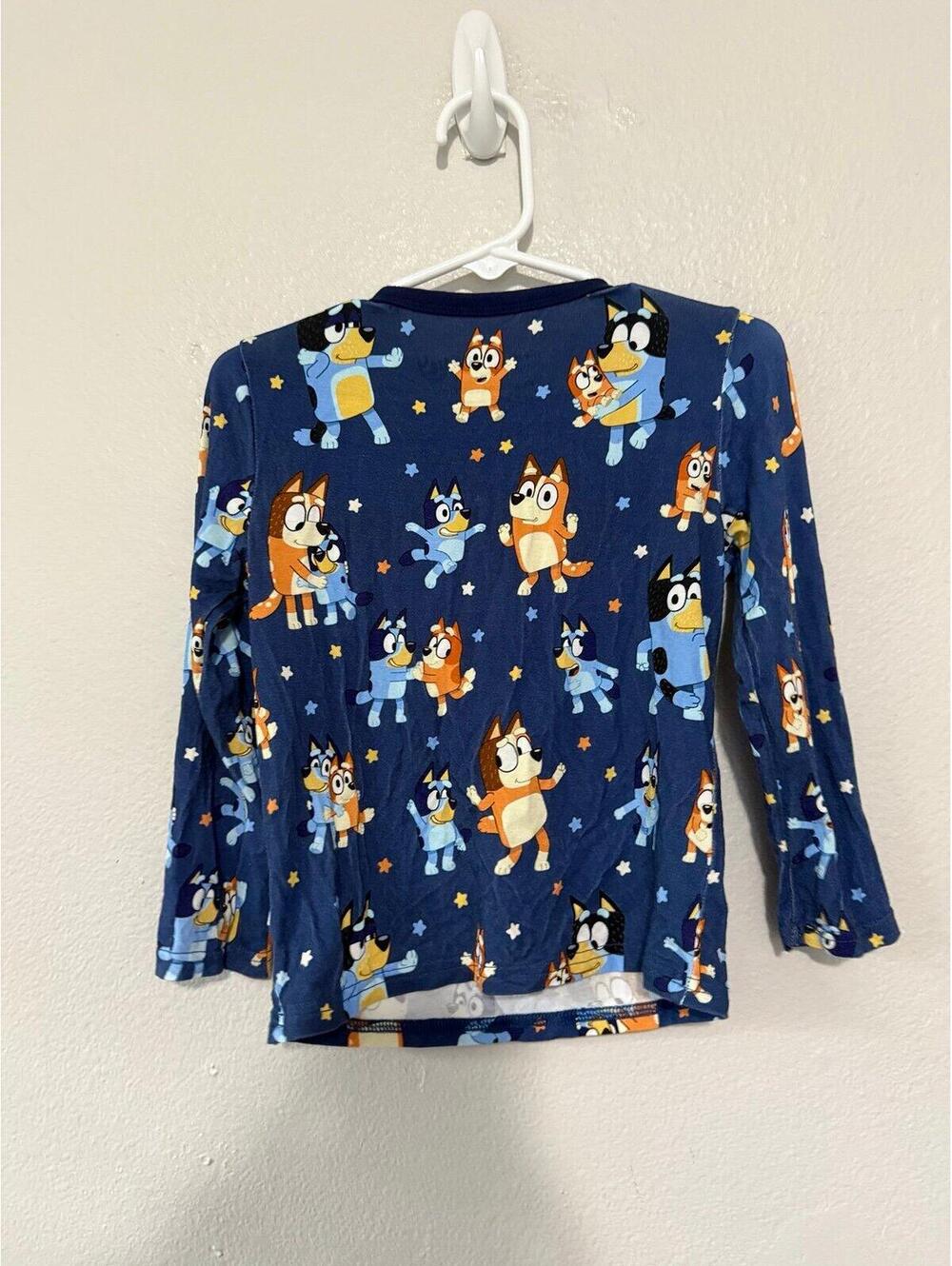 Little sleepies X Bluey OG pocket t shirt size 2t - Picture 2 of 4